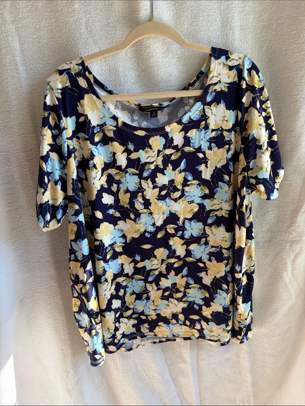 Zac & Rachel Navy Floral Short Sleeve Scoop Neck Tee
